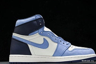 in Jordan Flight OG First High 1 0821